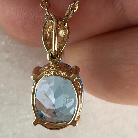 NEW - Macy's 14KT Solid Gold Genuine Oval Blue Topaz Pendant Glamcore Sparkly - Picture 10 of 17